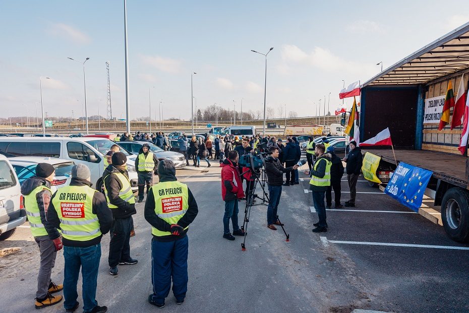 NKVC: Lenkijos ir Lietuvos pasienyje vilkikų eilių nėra, ūkininkų entuziazmas blėsta