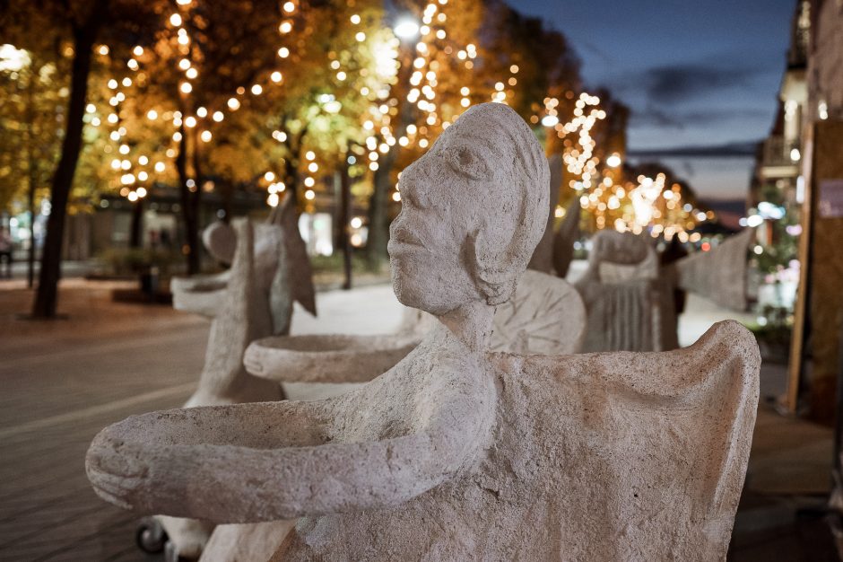 Angelų procesija pradėtas Istorijų festivalis dovanojo Kaunui namų jausmą