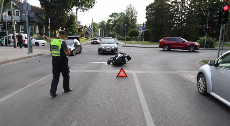 Praėjusi para keliuose: 54 eismo įvykiai, žuvo lengvojo automobilio vairuotoja