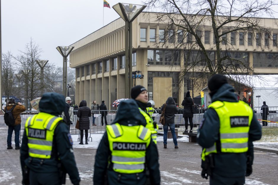 Policija: Sausio 13-osios minėjime prie Seimo pažeidimų neužfiksuota