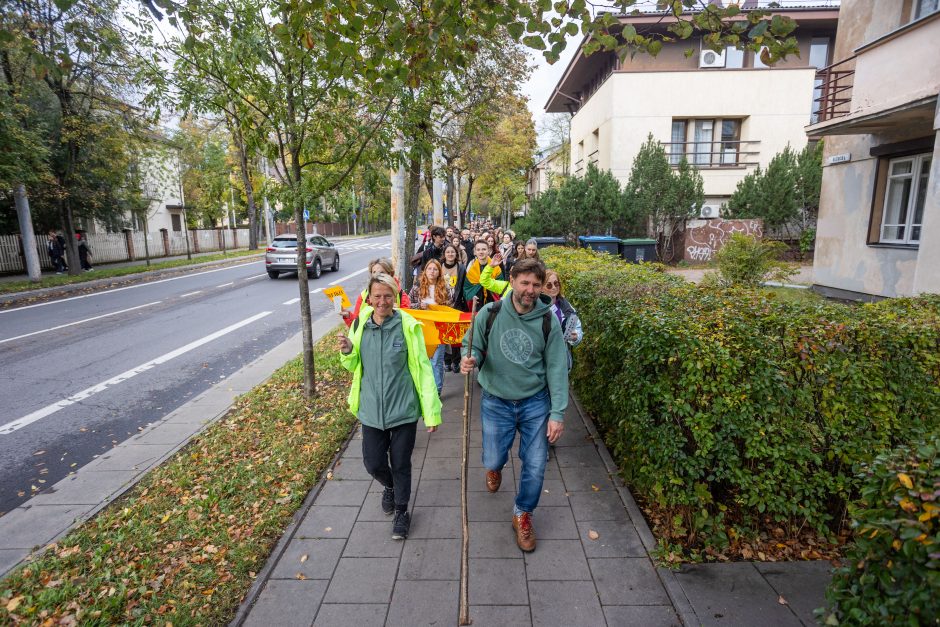 Mokytojų profsąjungai paskelbus streiko pertrauką, streikuojančiųjų banga slūgsta