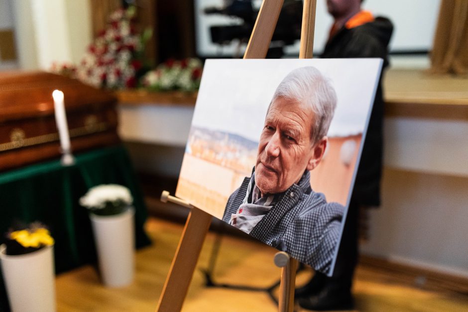 Vilniaus Gaono žydų istorijos muziejuje atsisveikinama su rašytoju M. Zingeriu