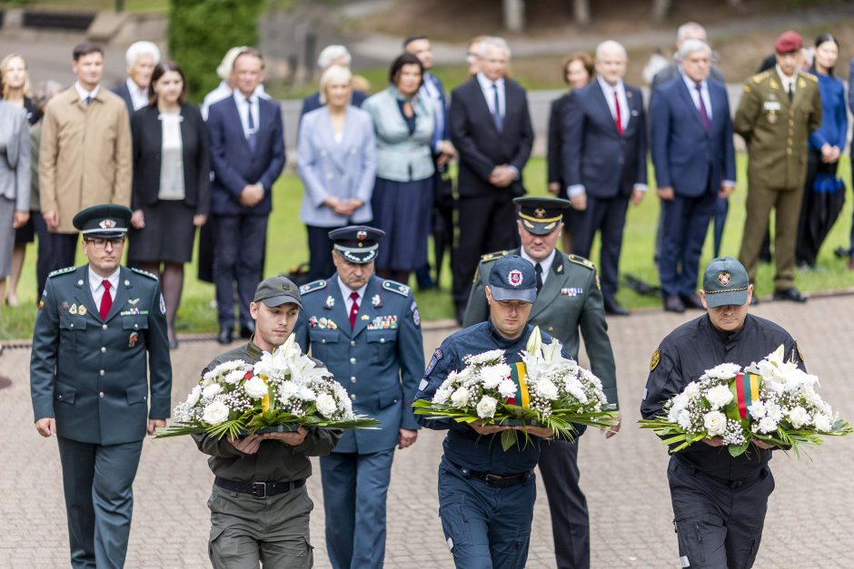 Lietuvos policija mena OMON smogikų aukomis tapusius Medininkų didvyrius