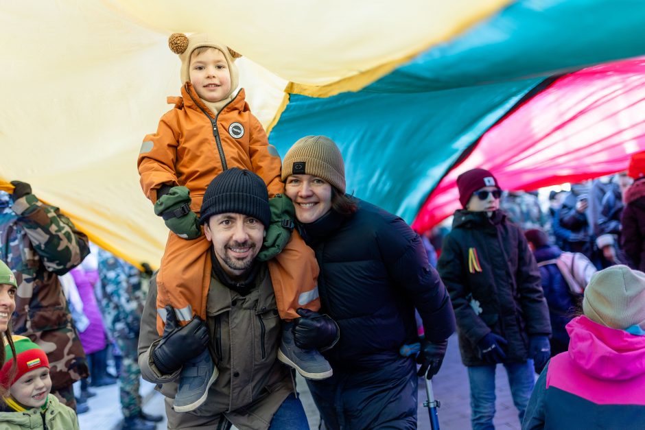 Šalies vadovai minint Kovo 11-ąją ragina nepasiduoti baimėms ir veikti drąsiai