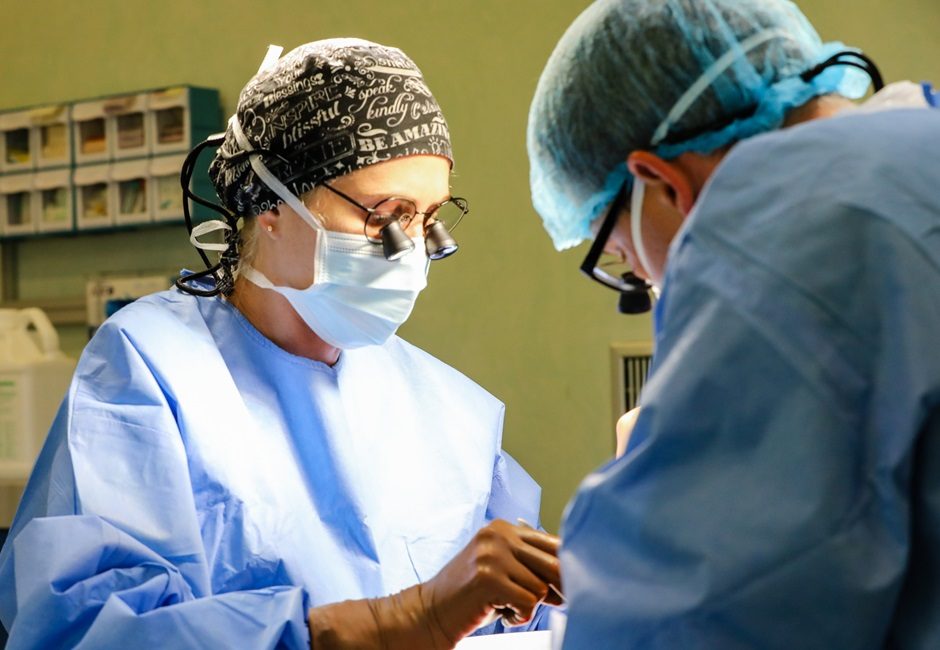 Kauno klinikose kepenų transplantacija atlikta vyriausiai pacientei