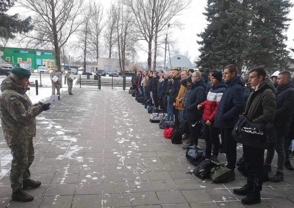 Karaliaus Mindaugo husarų batalione tarnybą pradeda apie 270 šauktinių