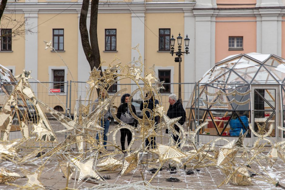 Kalėdų eglės įžiebimas Kaune – su žvaigdžių skliautu ir be fejerverkų 