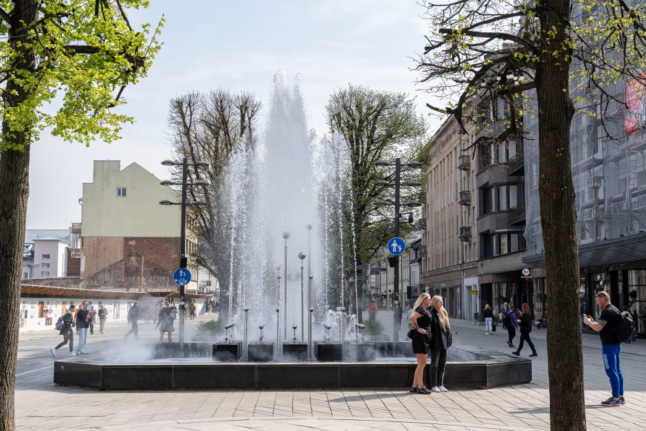 Atgyja Kauno fontanai: kada visur ištrykš vandens purslai?