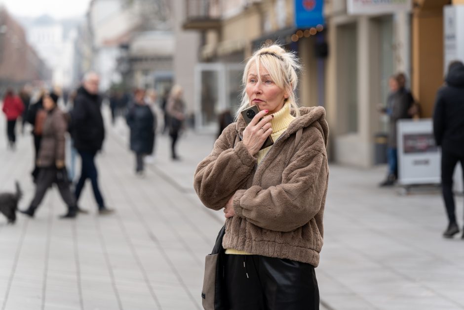 Laisvės alėjoje pradėtos sodinti liepos: Vokietijoje jos augintos apie 20 metų