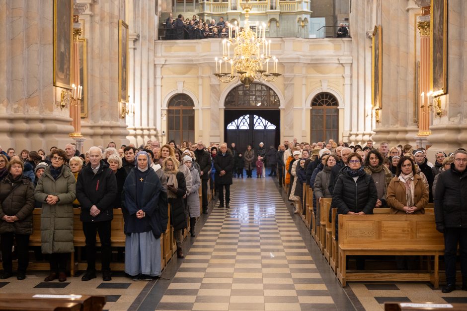 Seserų benediktinių jubiliejus: kviečia džiaugtis kartu