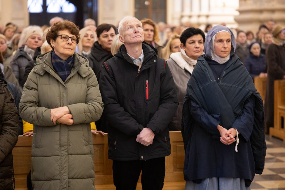 Seserų benediktinių jubiliejus: kviečia džiaugtis kartu