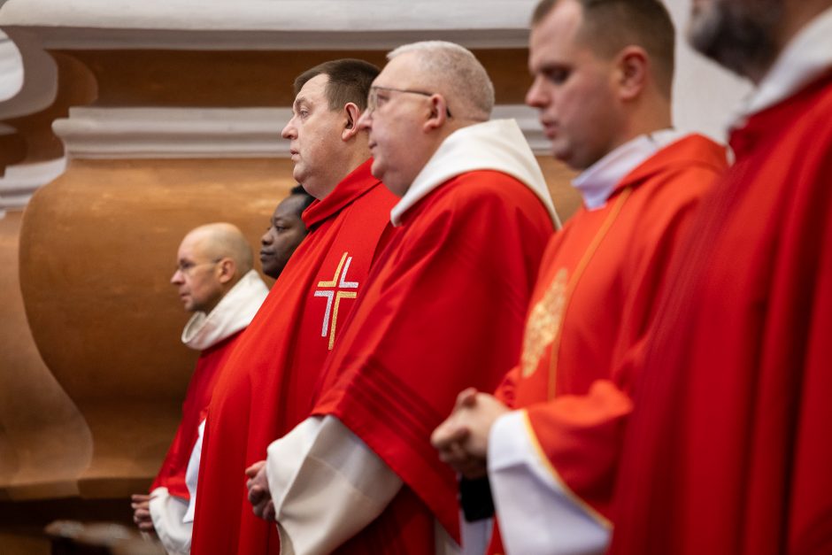 Seserų benediktinių jubiliejus: kviečia džiaugtis kartu