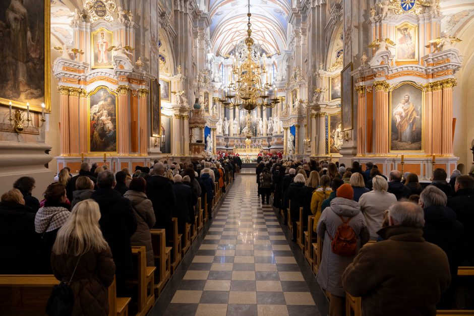 Seserų benediktinių jubiliejus: kviečia džiaugtis kartu