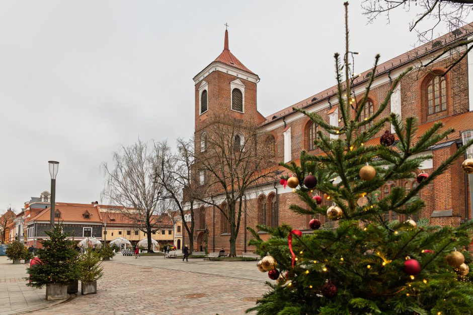 Seserų benediktinių jubiliejus: kviečia džiaugtis kartu