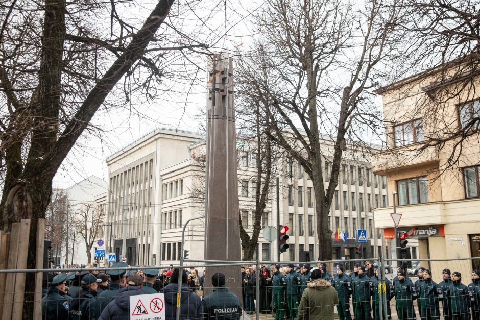 Kelis šimtus tūkstančių Kaunui kainavęs obeliskas policijai gali būti nukeltas?