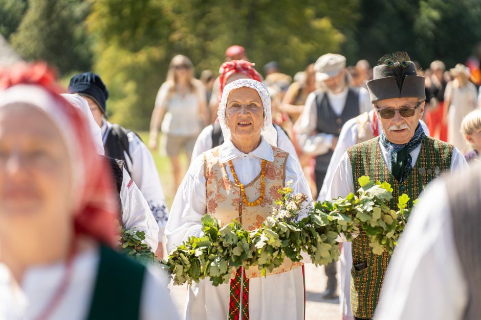 Žolinė Rumšiškėse: nuo pievų puokščių, iki kelionių laiku