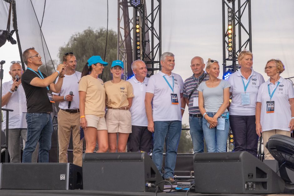 Aviacijos šventė Kaune: paganyti akis galima ne tik žvelgiant į dangų, bet ir ant žemės