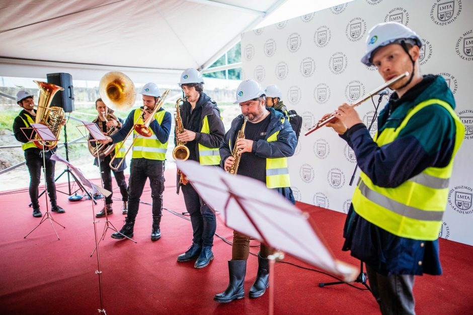 Oficialiai pradėtos LMTA studijų miestelio statybos Vilniuje