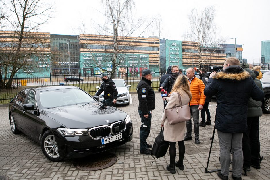 Naujasis policijos BMW: pasieks 300 km/val. greitį, vienu metu fiksuos 256 pažeidėjus