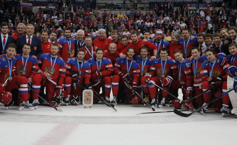 Pasaulio ledo ritulio čempionato šeimininkai rusai tenkinosi bronza