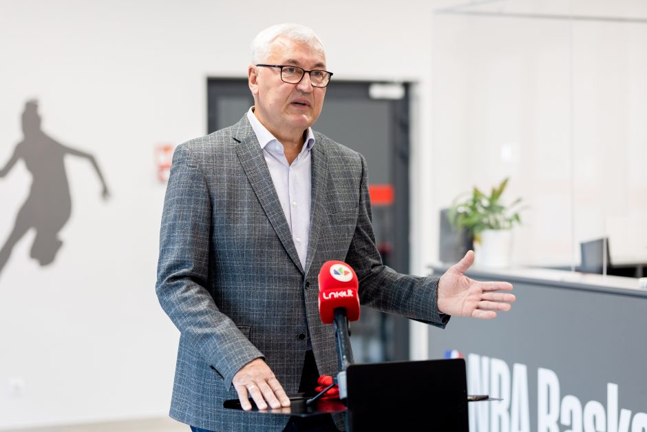 Krepšinio treneris J. Kazlauskas kandidatuos į Vilniaus savivaldybės tarybą
