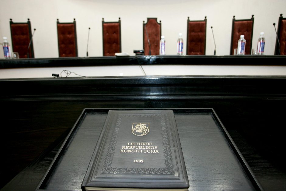 Naujų Konstitucinio Teismo teisėjų skyrimo procedūra vėl atidėta