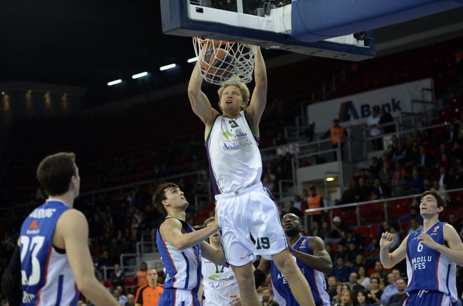 M. Kuzminskas „Unicajos“ komandai pelnė 10 taškų