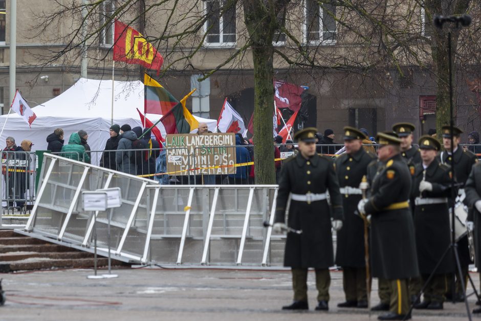 Policija: Sausio 13-osios minėjime prie Seimo pažeidimų neužfiksuota