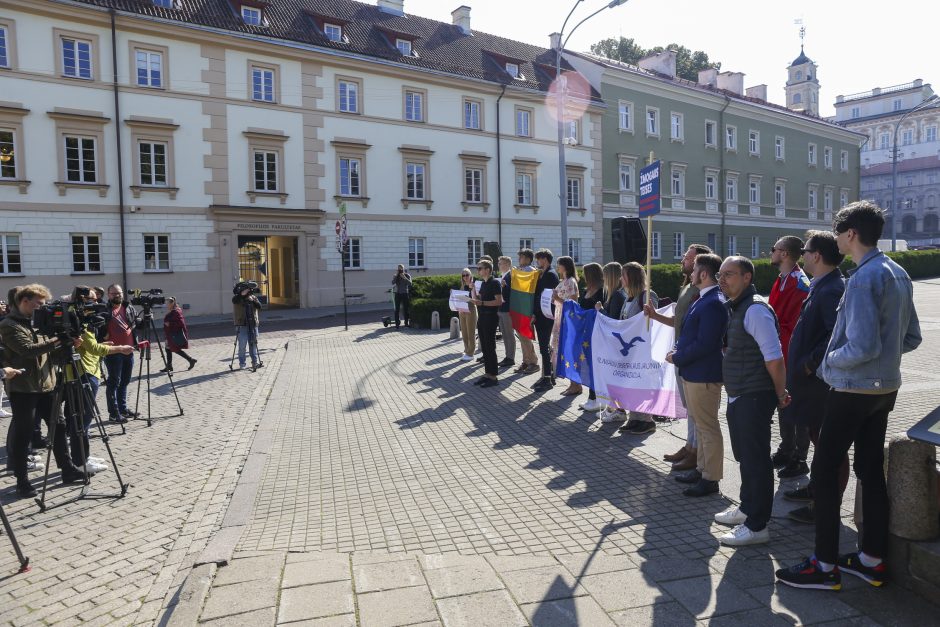 M. Maldeikis sveikino Prezidentūros žingsnį ateiti pakalbėti ne tik su Šeimų maršo aktyvistais