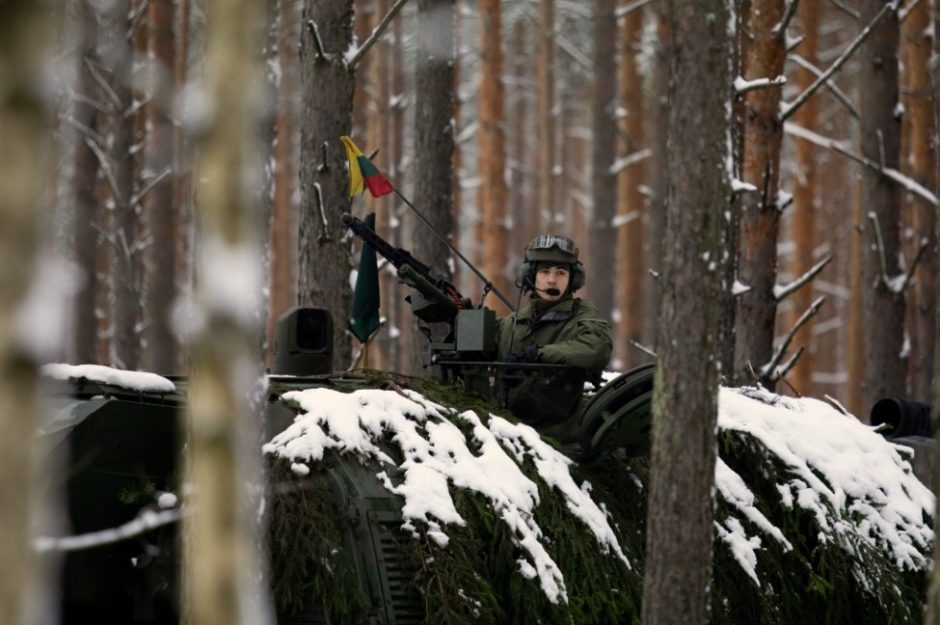 Opozicija pakeitė toną: nemato kliūčių gynybai skirti daugiau lėšų