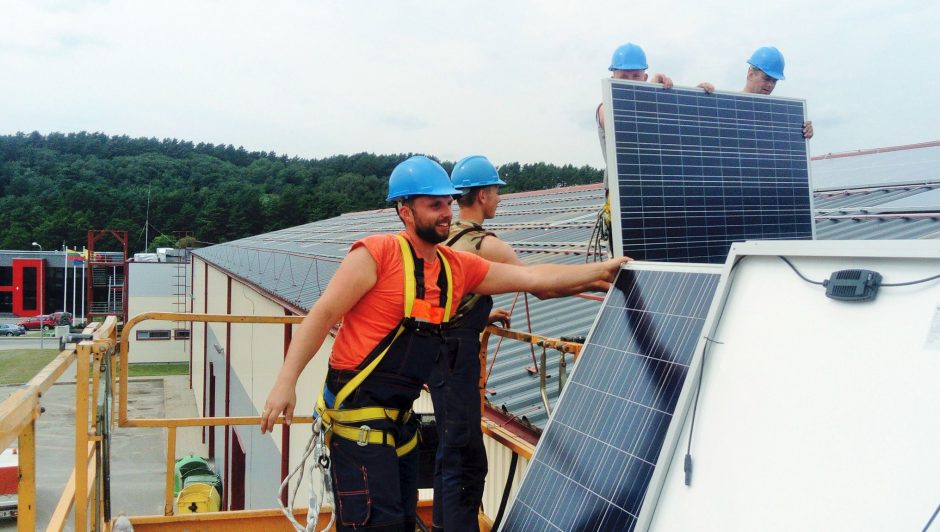 Šimtai Vilniaus įstaigų įsigys nuosavas saulės elektrines