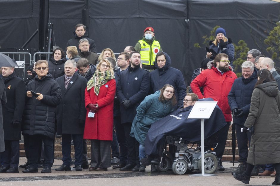 Sausio 13-osios minėjimas – triukšmingas: premjerė kalbą sakė su ašarom, protestuotojai rėkė „Gėda!“