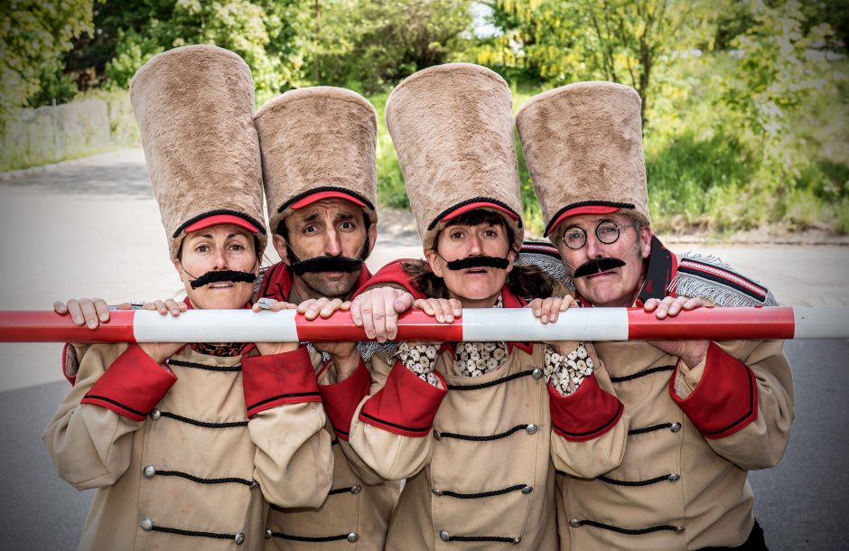 „Šermukšnis“ užderės jau greitai: gatvės teatrų festivalis prasideda kitą savaitę