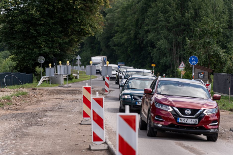 Zapyškio atnaujinimo planus sustabdė akmenų grindinys