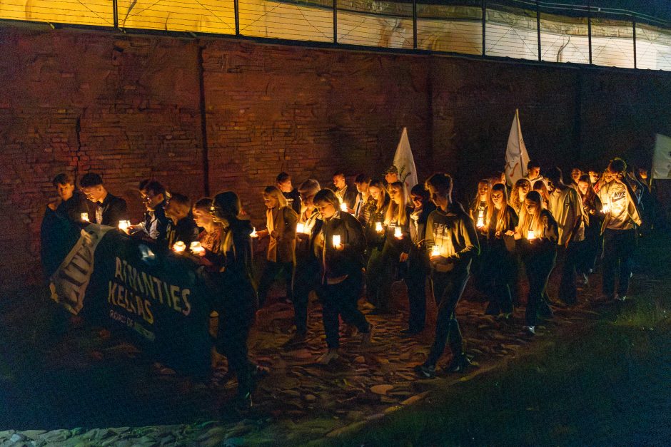 Žydų žudynių vietose – „Atminties kelias“