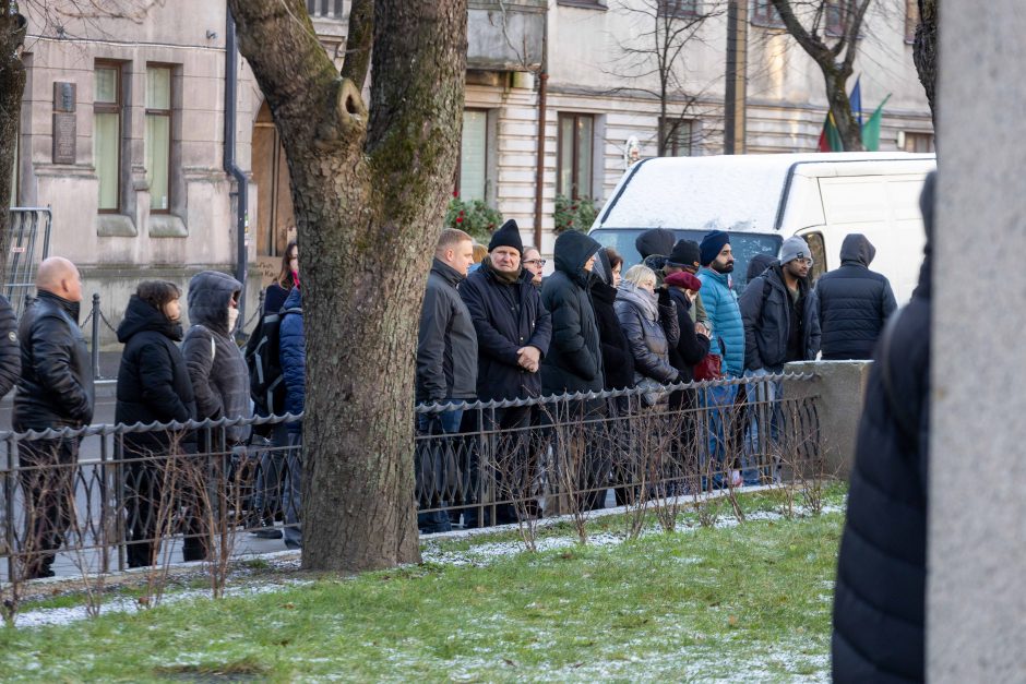 Kauniečiai sveikino Lietuvos kariuomenę: didžiuokimės tuo, ką turime