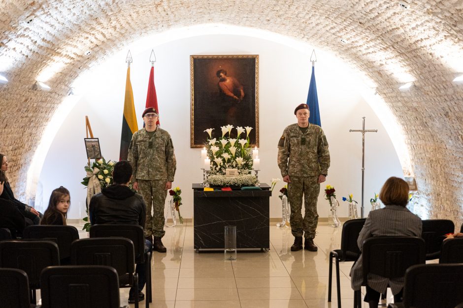 Vilniuje atsisveikinama su Ukrainoje žuvusiu T. Tumu