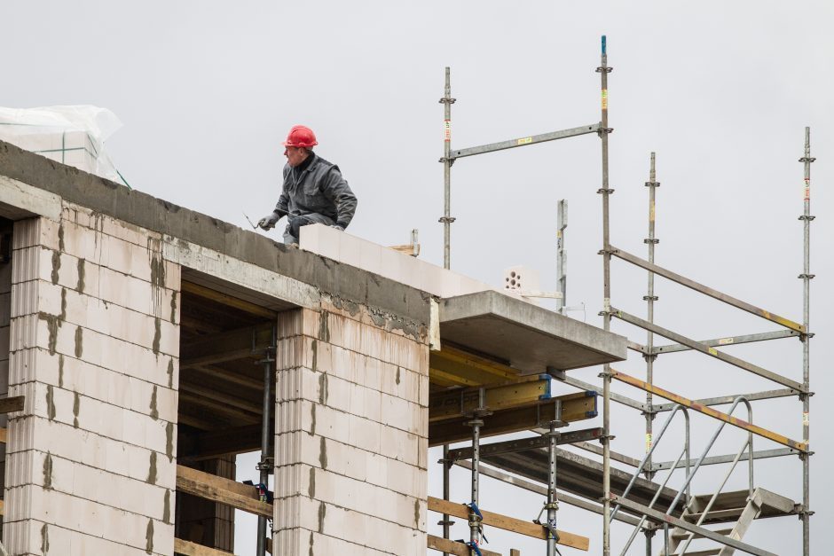 Augo baigtų statyti gyvenamųjų pastatų skaičius