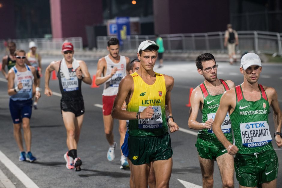 Lengvoji atletika keičiasi – varžybose bus naujovių: atletai kraipo galvas