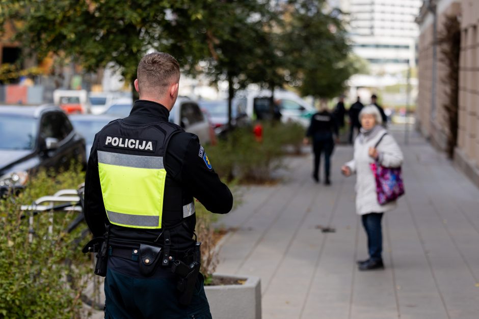 Po šaudynių Vilniaus centre – diskusijos: ar reikia griežtinti ginklų kontrolę?