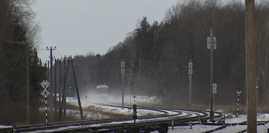 Prakalbo apie „Rail Balticos“ broką: bėgiai nebeatitinka reikalavimų?