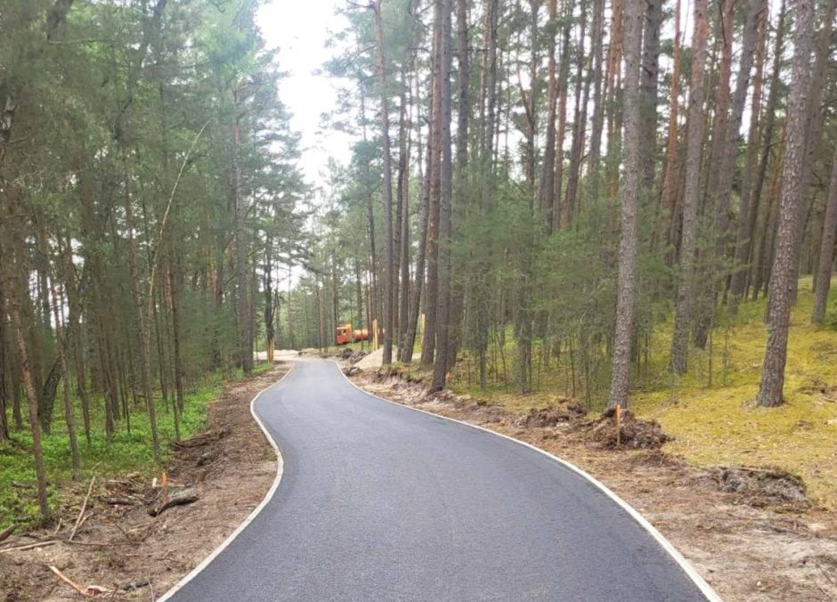 Bus atidaryta rekonstruota dviračių ir pėsčiųjų tako dalis nuo Smiltynės iki Juodkrantės