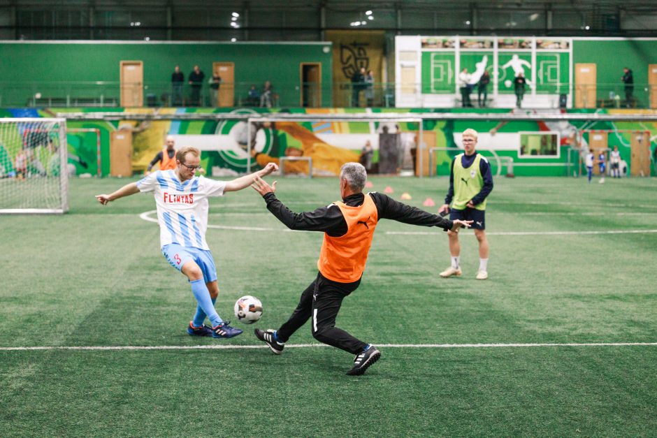 Nuotaikingame futbolo turnyre pralaimėjusių nebuvo