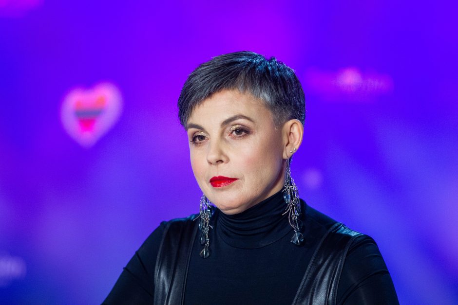 Migloko apie „Eurovizijos“ atrankoje parodytus nepadorius gestus: atsiprašyti nežadu