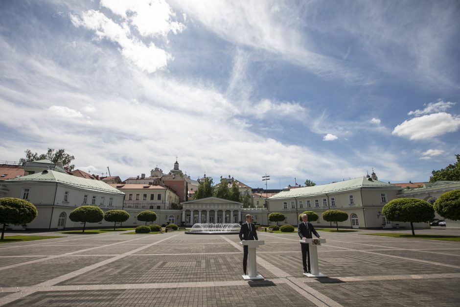 G. Nausėda atvėrė Prezidentūros kiemą kultūriniams renginiams ir lankytojams