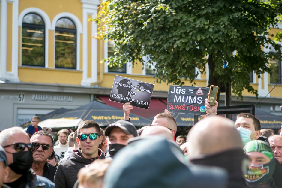 Policija apie neramumus per LGBT eitynes: nukentėjo du žmonės, pradėti penki ikiteisminiai tyrimai