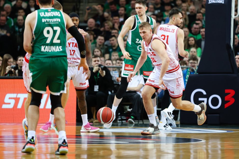 LKL lyderių akistata: varžovų snaiperių nesulaikęs „Žalgiris“ pralaimėjo vilniečiams