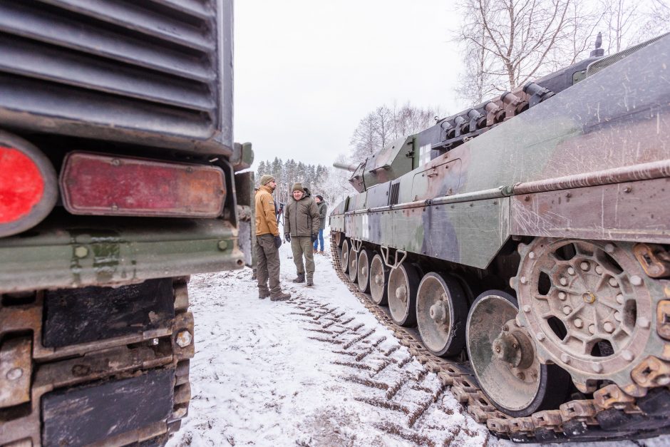 Lietuva tampa per mūšius Ukrainoje pažeistų vokiškų tankų remonto centru