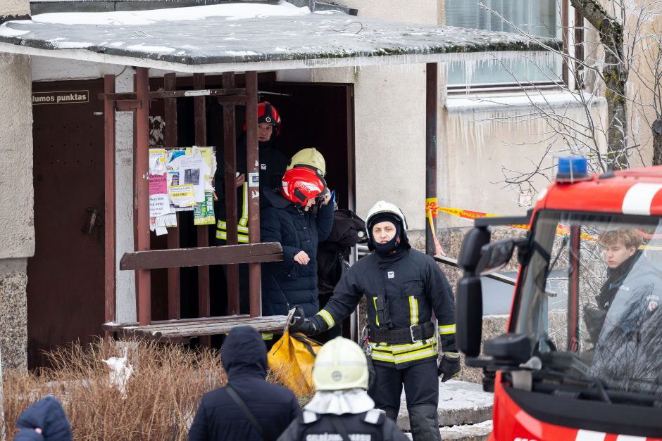 Advokatas: būsto Viršuliškių daugiabutyje neapsidraudusiems bus sunku gauti žalos kompensaciją