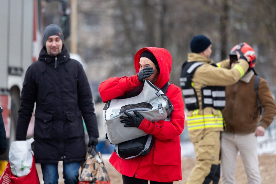 Advokatas: būsto Viršuliškių daugiabutyje neapsidraudusiems bus sunku gauti žalos kompensaciją